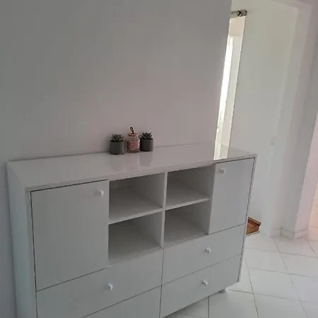 Rosso Apartment Brasov